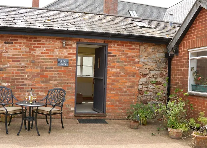 Courtbrook Farm Apartments