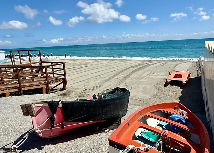 Appartamento Piazza Buccelli A 10 Mt Dal Mare