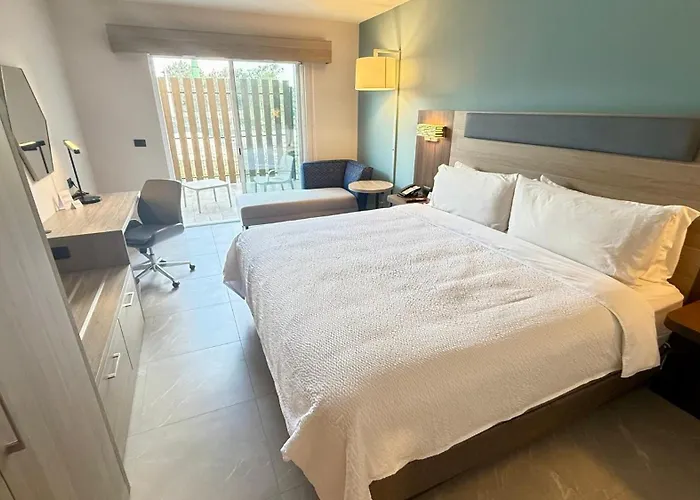 Holiday Inn Express - Guadalajara Vallarta Poniente By Ihg