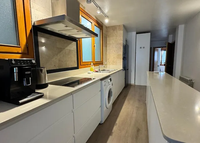 Superb Flat In The Centre Of Capital, Ski, Caldea