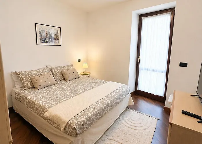 Moniga Castle Apartment