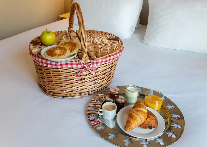 Suites&Hôtel Helzear Champs-Elysées