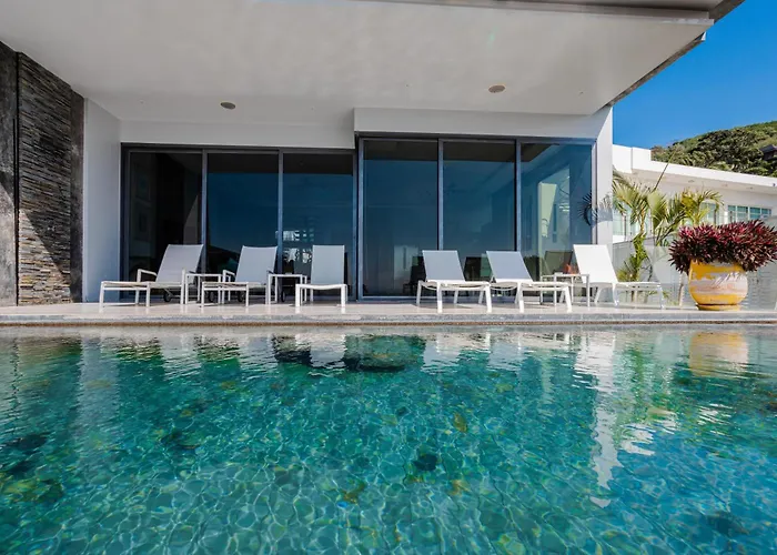 Villa Momo Seaview Pool & Game Room Kata