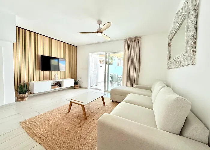 Chill Out House By Olax Rentals