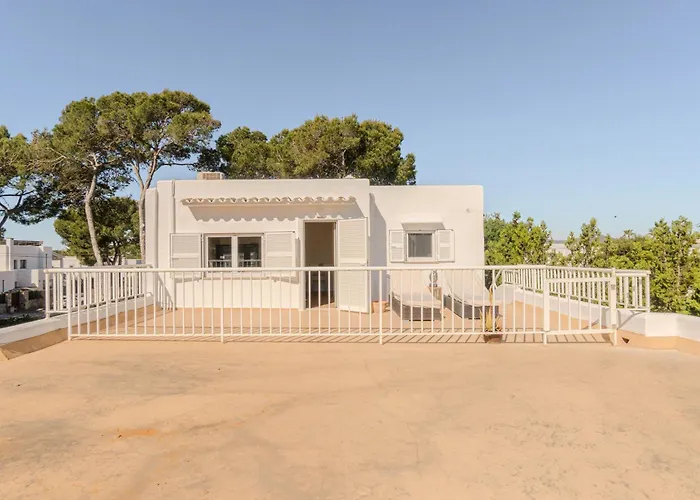 Villa Can Ferrer In The Centre Of Cala Dor