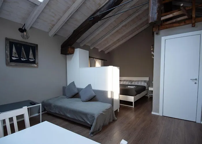 Apartment 50 Mq For 3-4 P Domashome