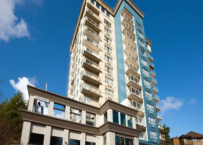 Sandman Signature Surrey-Guildford Suites