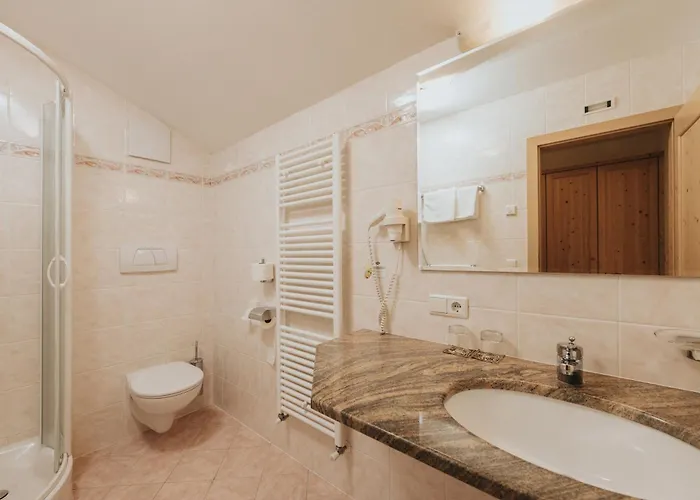 Hotel Plunger