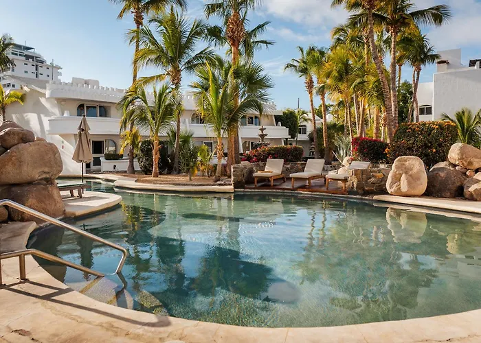 Hotel & Suites El Moro La Paz
