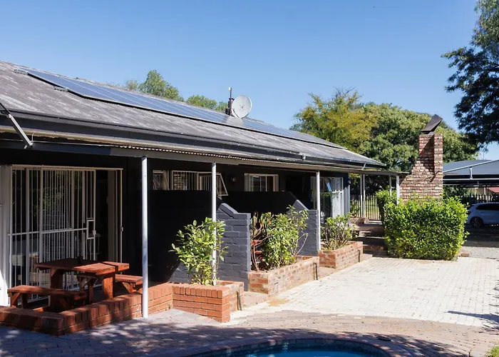 Cosy Cottages Guesthouse