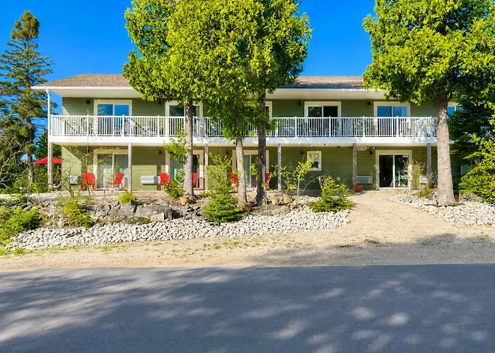 Escarpment Heights Motel Tobermory