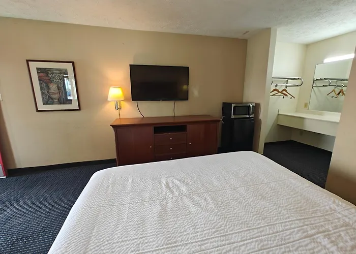Travelodge By Wyndham Richmond Kentucky