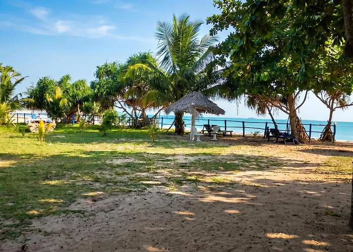 Bliss Bay Beach Resort & Spa