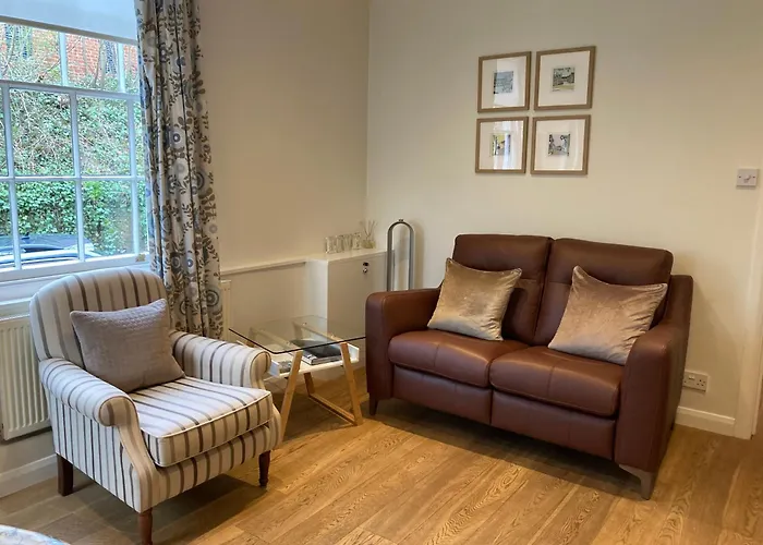 The Apartment, 24 West End Terrace, Winchester