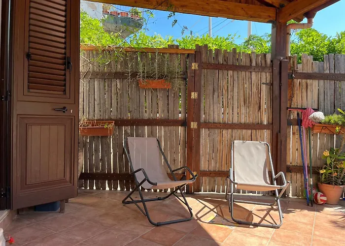 Villa Butterfly A Sea And History