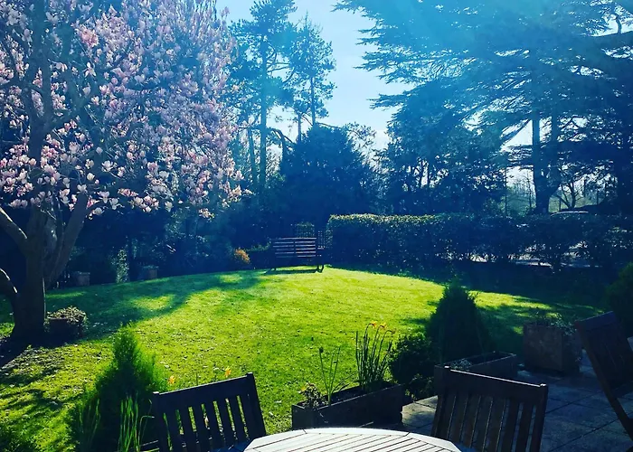 Lysses House Hotel