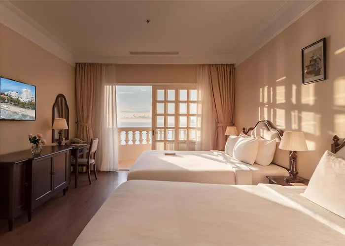 Sunrise Nha Trang Beach Hotel & Spa