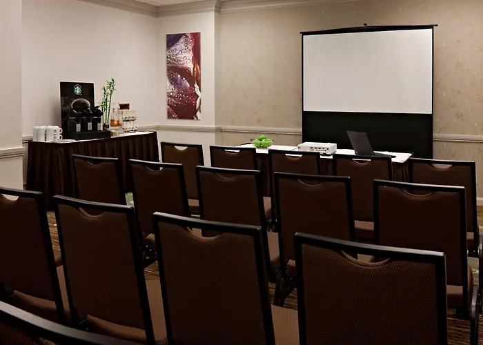 Delta Hotels By Marriott Winnipeg