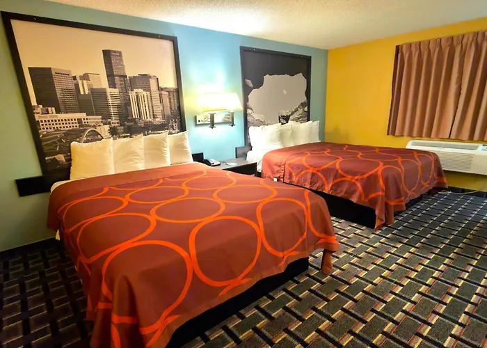 Super 8 By Wyndham Henderson North East Denver
