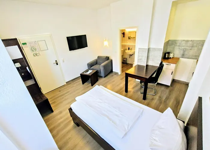 Boardinghouse - Stadtvilla Budget