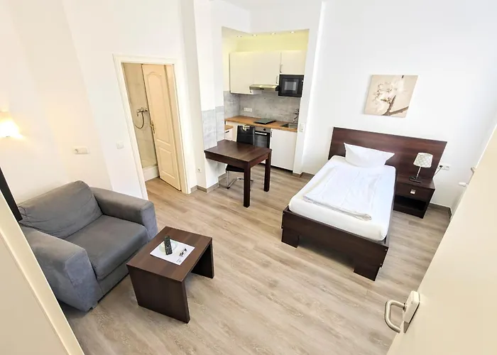 Boardinghouse - Stadtvilla Budget