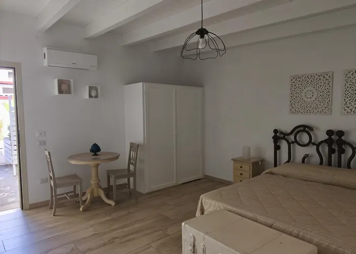 Otrantocasa