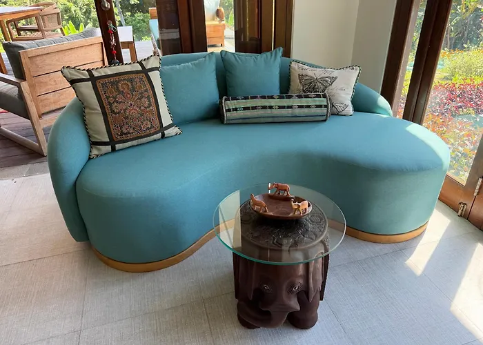Quiet Luxury Paradise Fab Staff Lebah Villas Central Ubud