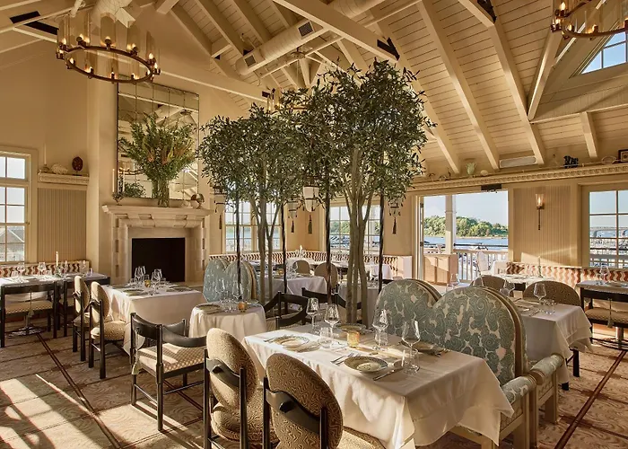 Faraway Sag Harbor