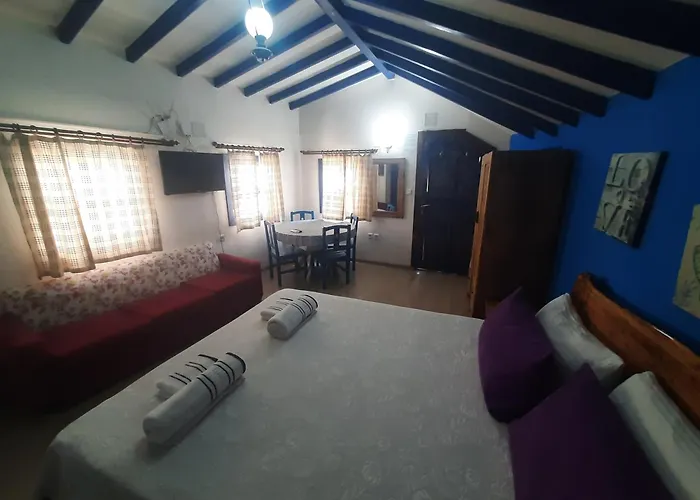 Karya Apartments
