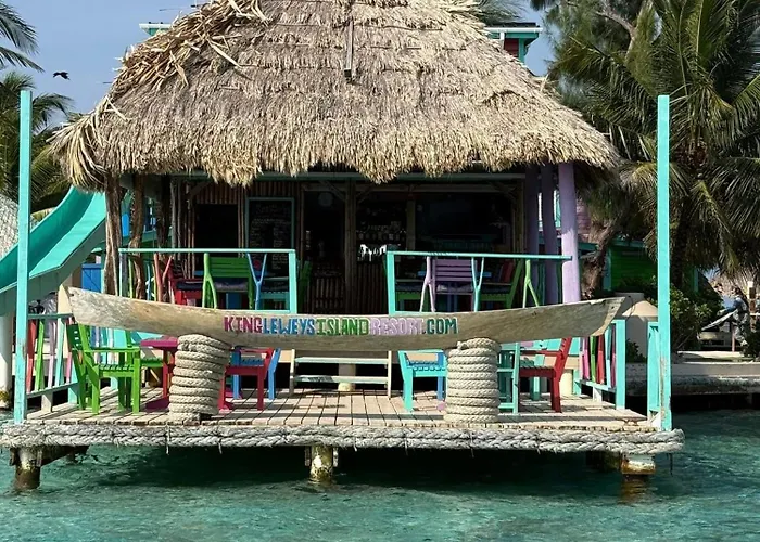 King Lewey'S Island Resort