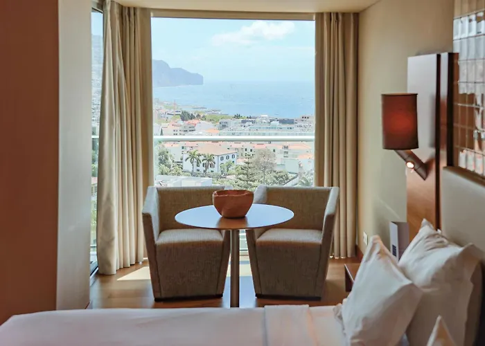 The Views Baia - Adults Only
