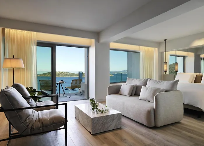 Niko Seaside Resort Mgallery (Adults Only)