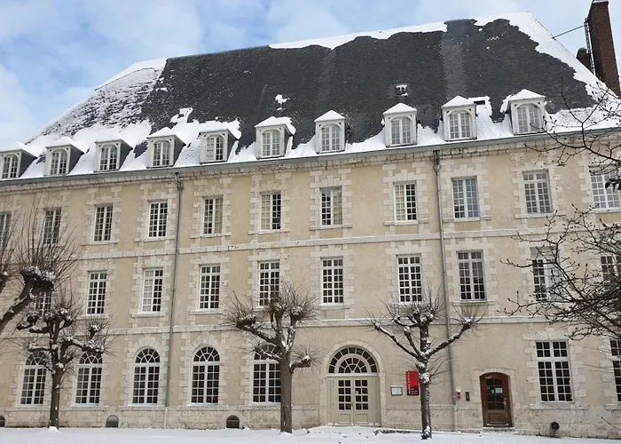 Hotellerie Saint Yves