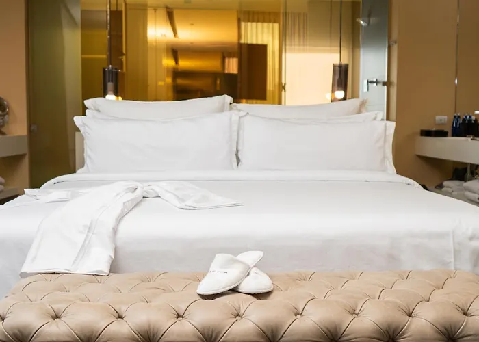 Bog Hotel