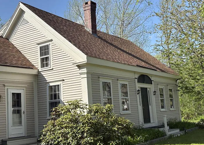 Hawks House Inn