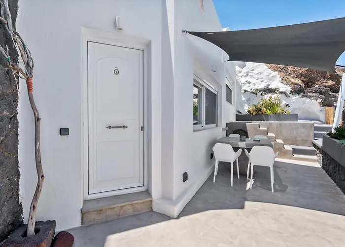 Topos Exclusive Santorini