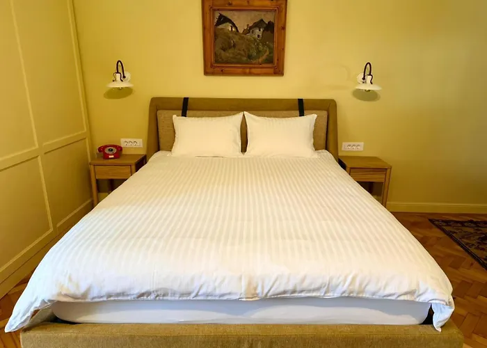 Apor Apartments