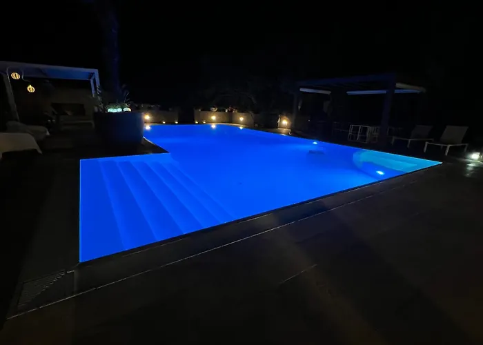 Apartment In Villa Giusa