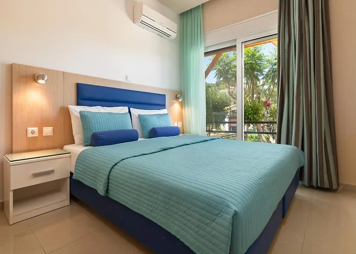 Vlycha Beach Apartments