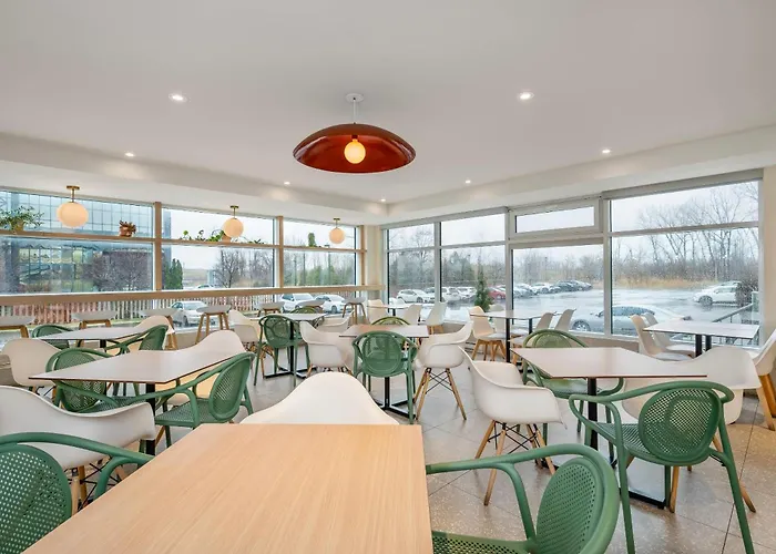 Hotel Brossard, An Ascend Collection Hotel