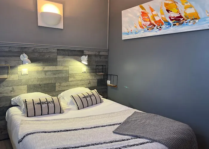 Acadie Saint Victor - Hotel Restaurant -Face Mer- Chatelaillon Plage