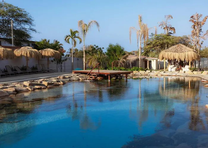 Organos Beach Bungalows & Suites