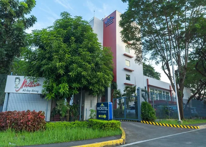 Microtel By Wyndham Up Technohub