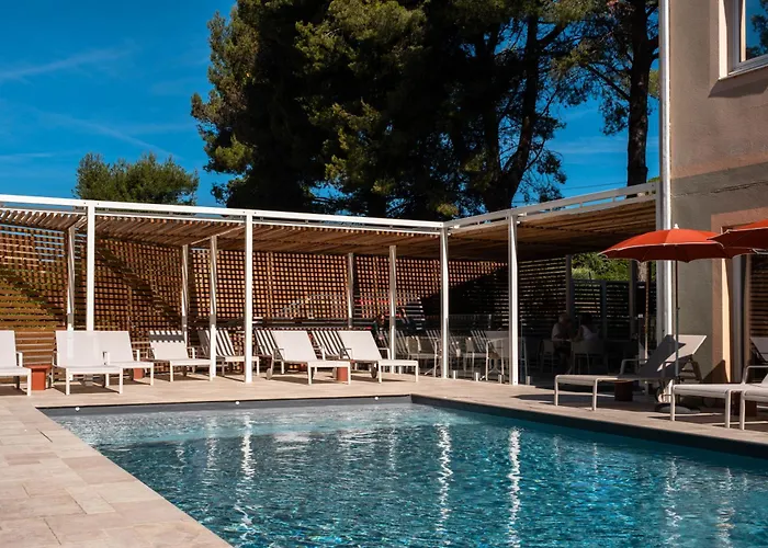 Logis Hotel De Port D'Alon - St Cyr Sur Mer