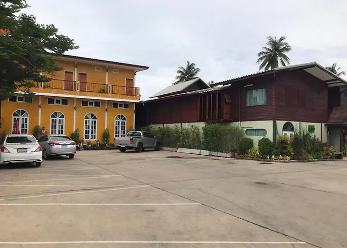 Chuchaiburi Sri Amphawa