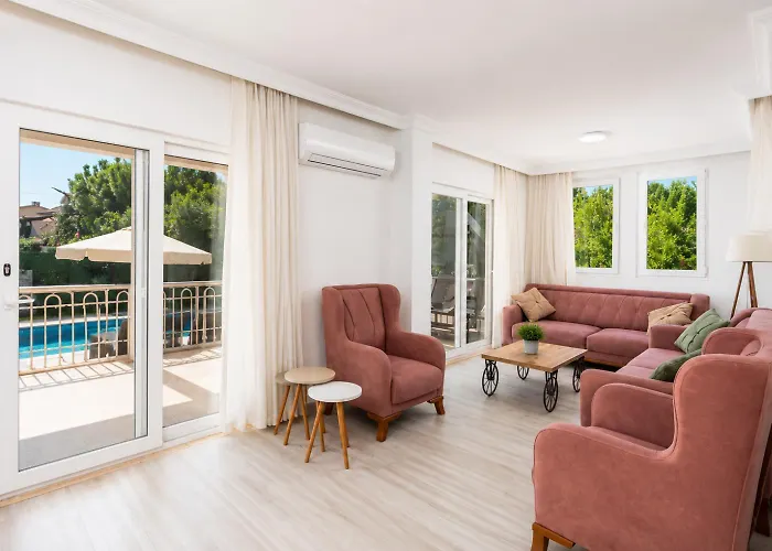 Daisy Villa