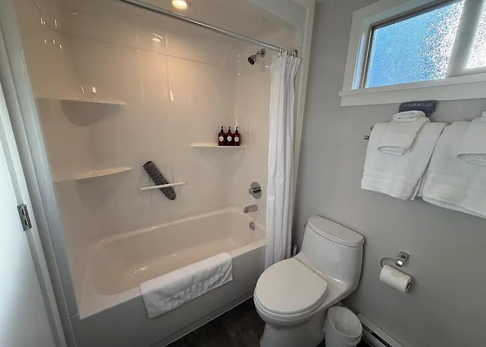 Oceanfront Studio With Loft - Amazing Views!