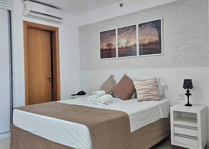 Flat Premium, Confortavel, Completo Para Familia Ou A Trabalho, Ao Lado Dos Ministerios E Esplanada, Lazer Completo E Academia, Em Saint Moritz Brasilia Hotel