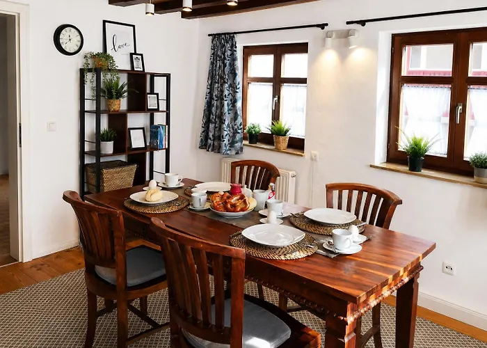 Wohnung Mit Hist. Altstadt Charme