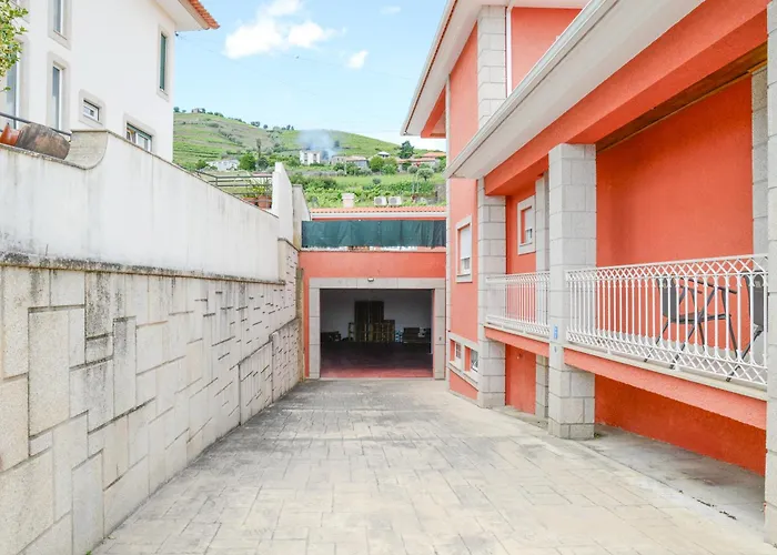 Oliveira Douro House